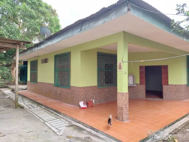 Alquilo y/O. Vendo 960 m2 6 Dormitorios - 2