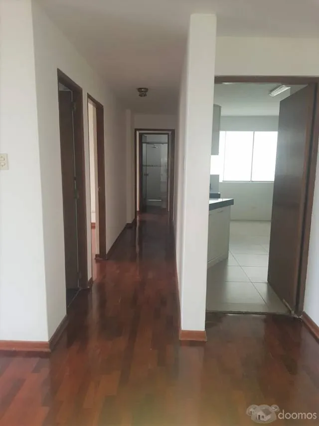 Ocasión venta departamento Urb. Chama tercer piso — foto 5