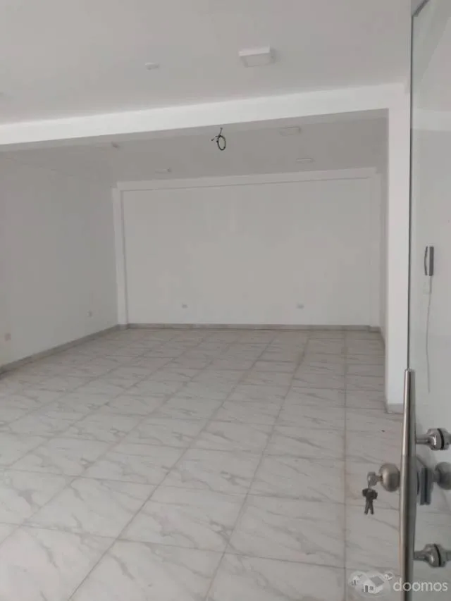 Edificio de 3 pisos en venta - 8