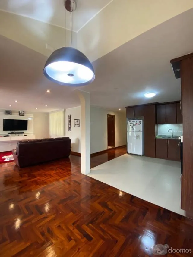 VENDO HERMOSO DEPARTAMENTO COMPLETAMENTE REMODELADO EN 2DO PISO FRENTE A PARQUE. — foto 4