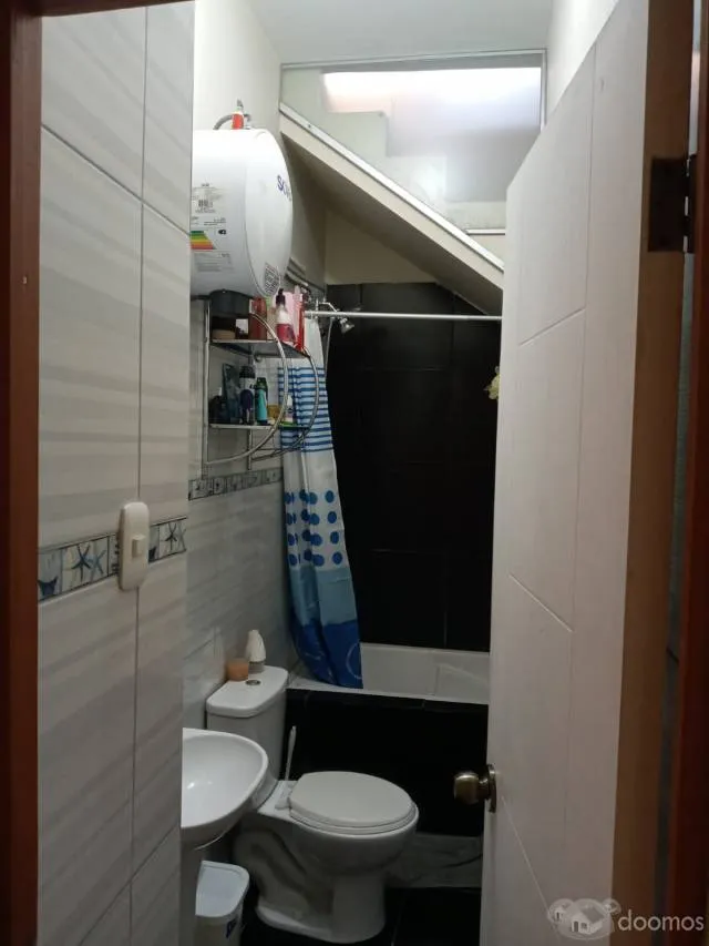 Venta Linda Casa Semi Estreno Zona Céntrica Negritos — foto 5