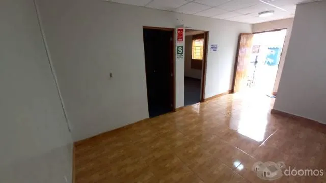 LINDA OFICINA EN SURCO - SAN ROQUE — foto 2