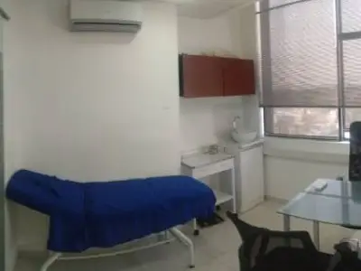 SE ALQUILA CONSULTORIO MÉDICO EN SANTIAGO DE SURCO