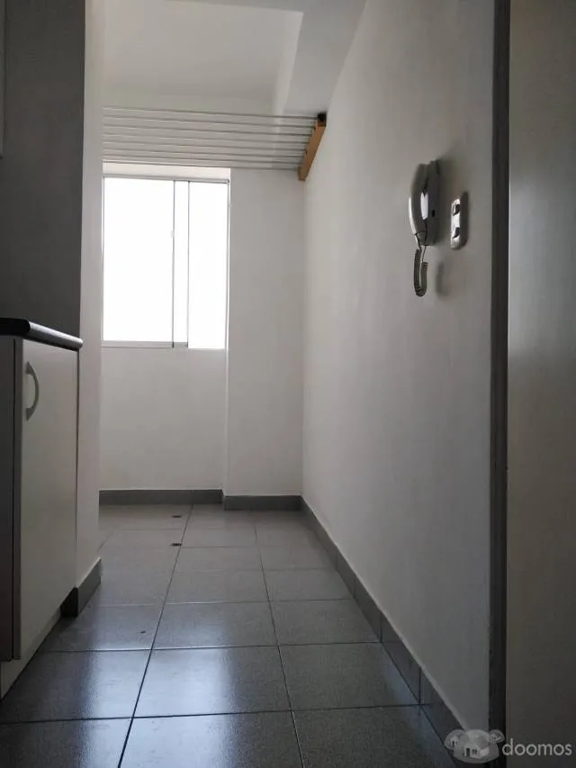 ALQUILER DE DEPARTAMENTO 02 DORM, 02 BAÑOS, CONDOMINIO, SUPER CENTRICO, EN LIMA — foto 2