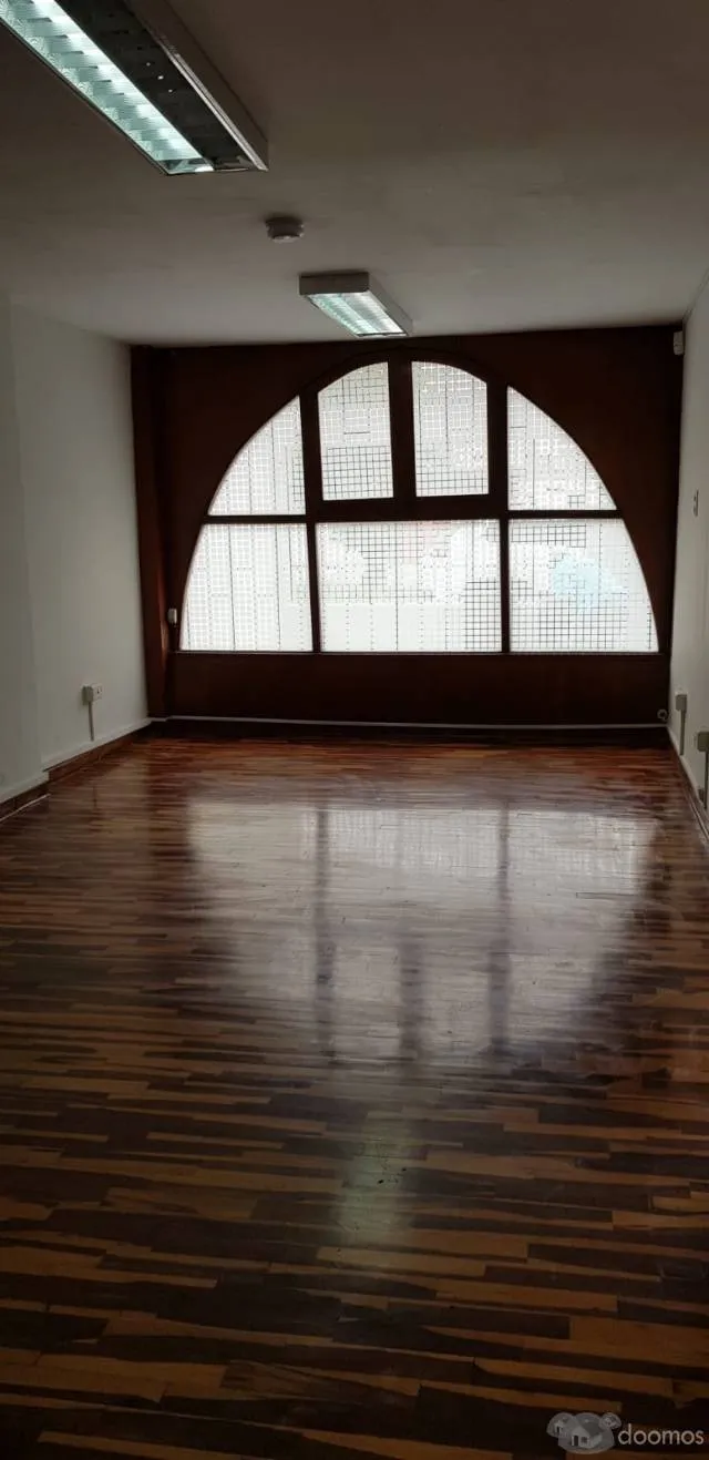 Alquiler de oficinas/ local comercial - 2
