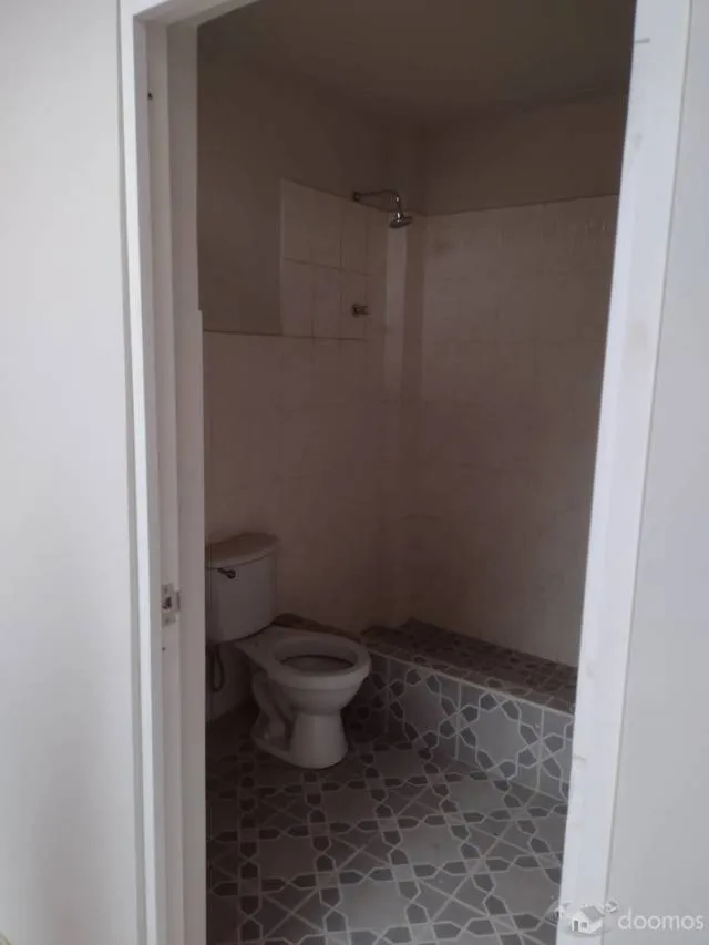 ALQUILO LOCAL COMERCIAL - 5