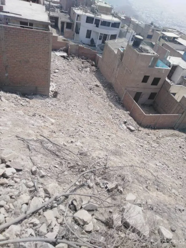 INICIA EL 2022 CON UN EXCELENTE TERRENO EN LA MOLINA VERLO ES COMPRARLO SUPER BIEN UBICADO — foto 2