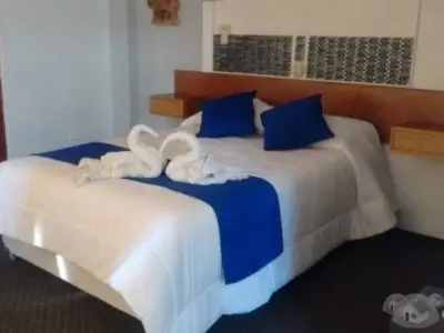 HOTEL 3 ESTRELLAS EN VENTA EN PUNO. 21 HABITACIONES, RESTAURANTE, LOCAL COMERCIAL Y DEPARTAMENTO INDEPENDIENTE