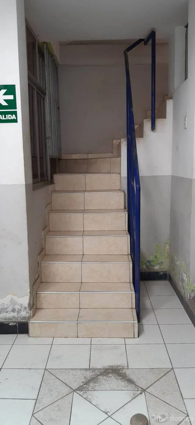 SE VENDE CASA EN URBANIZACIÓN MIRAFLORES - CHICLAYO, A UNA CUADRA DEL MALL AVENTURA. — foto 5