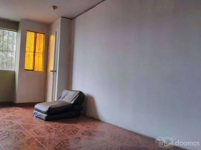 REMATE CASA 3 Pisos A PRECIO DE DEPARTAMENTO, SAN JUAN DE MIRAFLORES- LIMA  VENTA DE CASA 3 PISOS POR VIAJE!! — foto 4