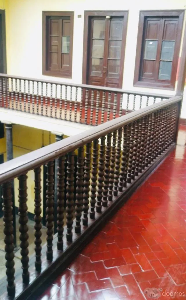 Casona de dos pisos en el Centro Historico de Lima — foto 4