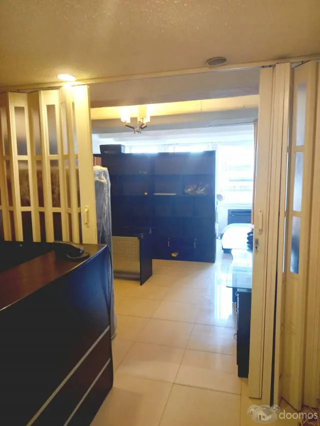 EN VENTA AMPLIA OFICINA EN MIRAFLORES - 4