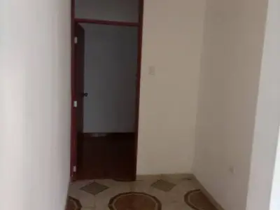 Alquilo Departamento en Urb. Carabayllo - Comas
