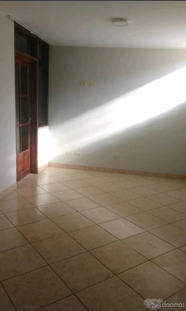 Departamento 1er piso La Molina 2 dormitorios 3 baños cochera 24 Corregidor — foto 8