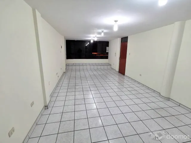ALQUILER OFICINA COMERCIAL - EXCELENTE UBICACION – TRUJILLO - CERCA AL REAL PLAZA — foto 4