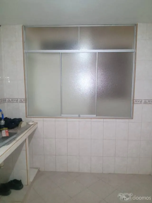 Alquilo departamento completo con 3 dormitorios, 2 baños, sala ,Comedor ,cocina y lavandería. — foto 6