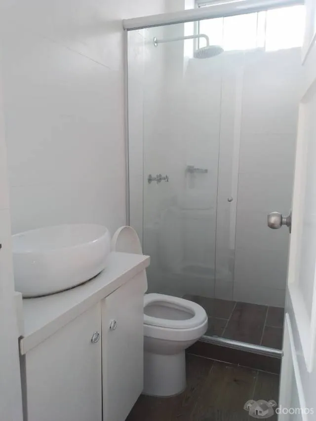 Se alquila amplio y acogedor departamento en barrio residencial de San Isidro — foto 8