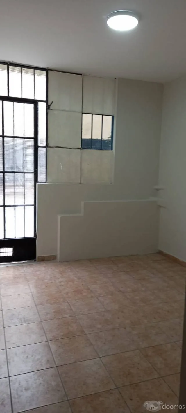 Duplex en Alquiler - 1 Habitacion Urb El Pacifico, SMP - 1