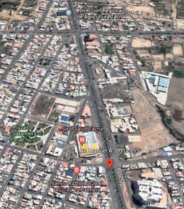 Se vende local de 2125m2, totalmente cercado en material concreto, área construida de 980m2. — foto 2