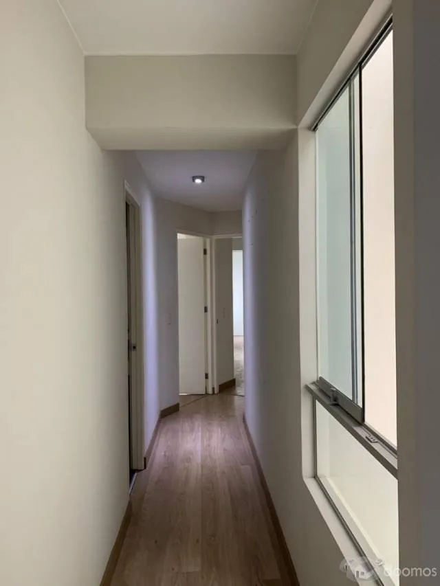DEPARTAMENTO ILUMINADO EN VENTA — foto 4