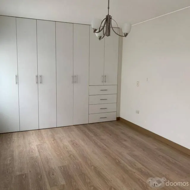 DEPARTAMENTO ILUMINADO EN VENTA — foto 6
