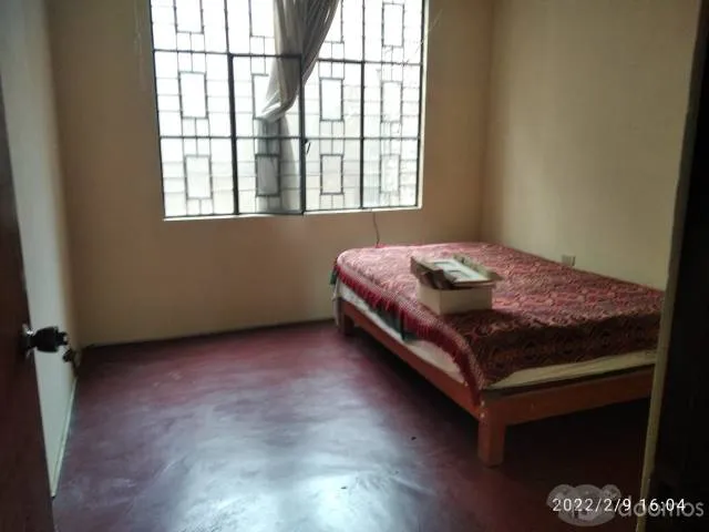 Venta de casa muy cerca de Tottus, colegios y avenida principal en Campoy, zona segura — foto 2