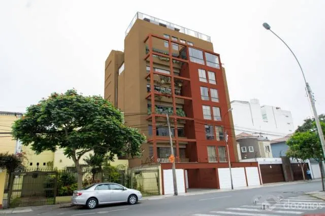 VENDO HERMOSO PENTHOUSE 454 M2 EN MIRAFLORES - 5