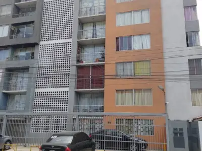 Vendo atractivo departamento