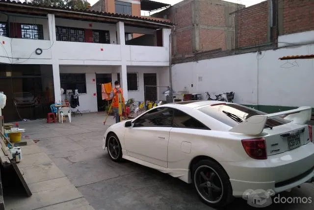 Terreno 200m2 con construcción parcial al fondo REMATE super ubicado zona segura y limpia — foto 2