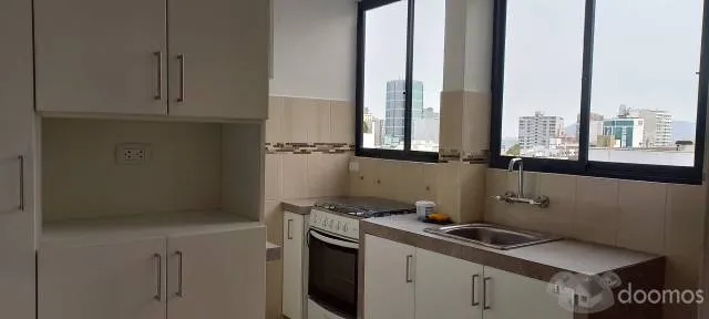 Vendo Departamento Duplex, 28 de Julio Miraflores — foto 8