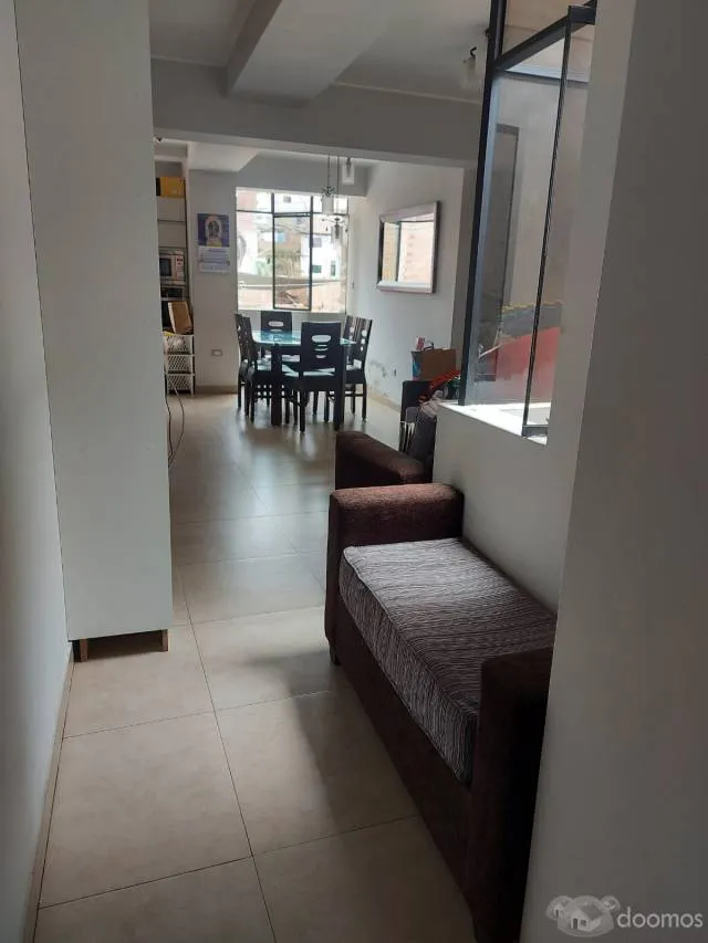 OCASIÓN SE VENDE CASA DE 2 PISOS COMO TERRENO – COMAS – URB. LA PASCANA — foto 4