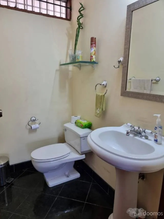 HERMOSA CASA CON DISEÑO ÚNICO EN ZONA EXCLUSIVA DE SAN BORJA — foto 10