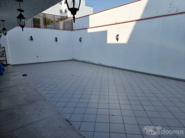 HERMOSA CASA CON DISEÑO ÚNICO EN ZONA EXCLUSIVA DE SAN BORJA — foto 11