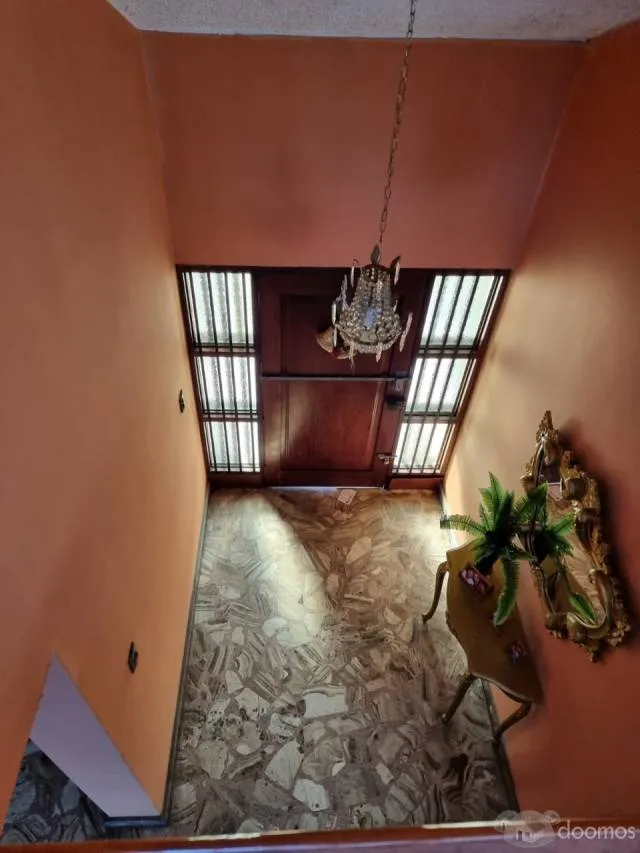 HERMOSA CASA CON DISEÑO ÚNICO EN ZONA EXCLUSIVA DE SAN BORJA — foto 12