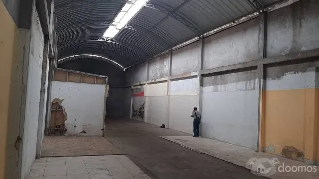 Local Comercial en la Avenida Wiesse - 3