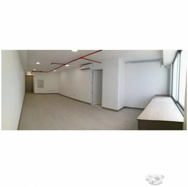 Oficina de 41m2 con vista al mar (incluye estacionamiento) - 7
