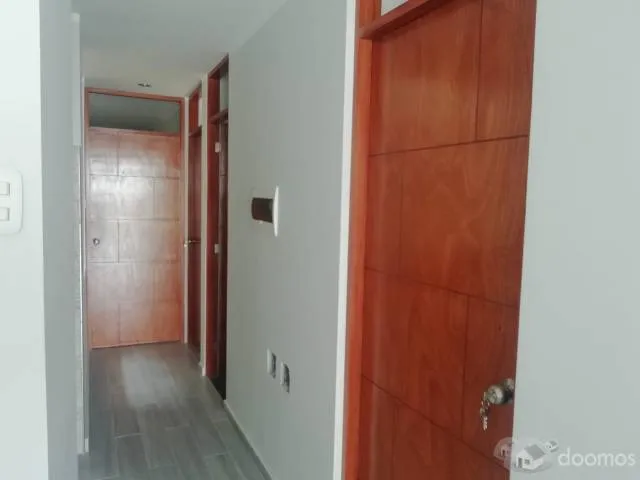 Alquiler de Amplio y Moderno Departamento en zona residencial y con salida a avenida principal. — foto 5