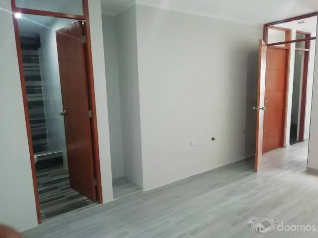 Alquiler de Amplio y Moderno Departamento en zona residencial y con salida a avenida principal. — foto 6
