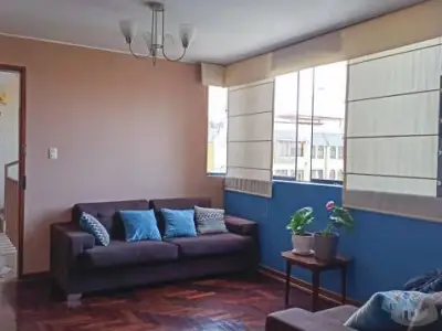 AMPLIO DPTO PARA EL GOCE DE TU FAMILIA! 3 HABITACIONES, 2 BAÑOS, INC ESTACIONAMIENTO