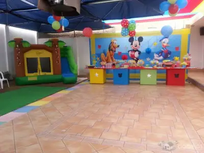 ALQUILO AMBIENTE PARA FIESTAS INFANTILES