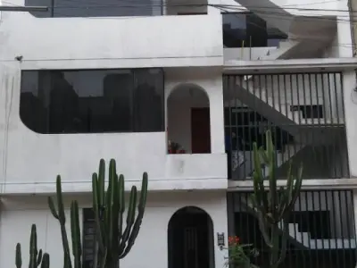 Departamento 3 cuartos  2 baños Agua Caliente bien amplio y moderno