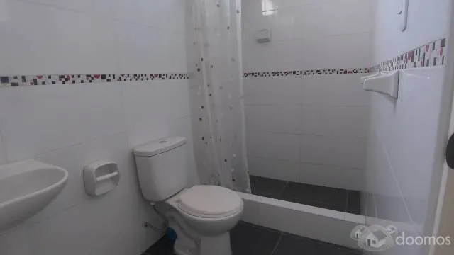 GRAN OPORTUNIDAD!!! SE VENDE LOS AIRES DE UN 2° PISO-ZONA RESIDENCIAL-LA MOLINA — foto 3