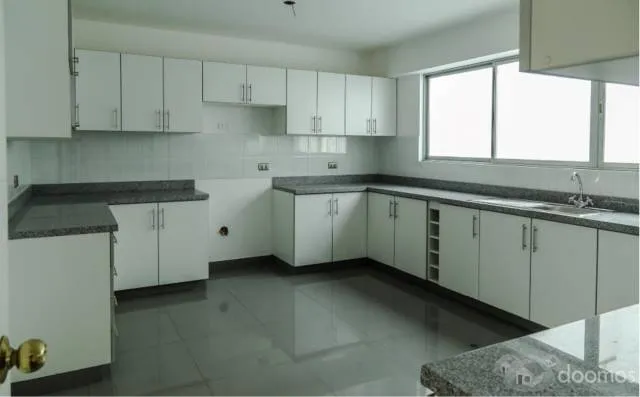 SAN BORJA VENDO HERMOSO Y AMPLIO DUPLEX  K-521 — foto 3