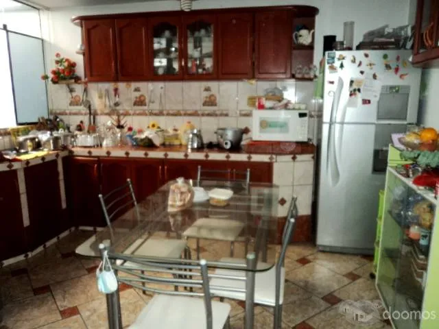 VENDO DPTO. PRIMER PISO, LOS PINOS - CHIMBOTE - 5