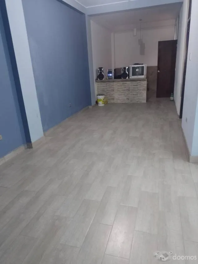 Alquiler de primer piso que tiene local comercial y mini departamento - 5