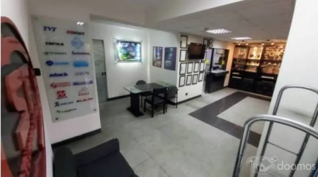 VENDO EDIFICIO LOCAL COMERCIAL DE CUATRO PISOS - MIRAFLORES — foto 2