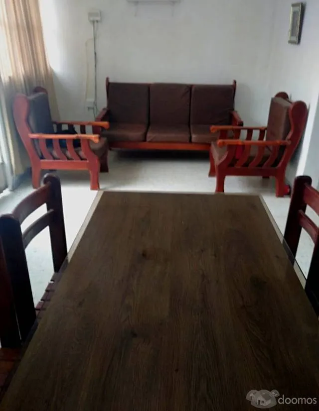 Casa en Ancón con 3 cuartos y 2 baños a la venta, 160 m2 por $ 80 000 - 1