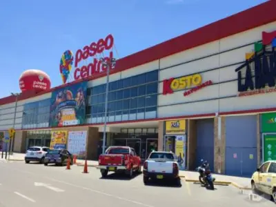 Local comercial ubicado en CC. PAseo Central