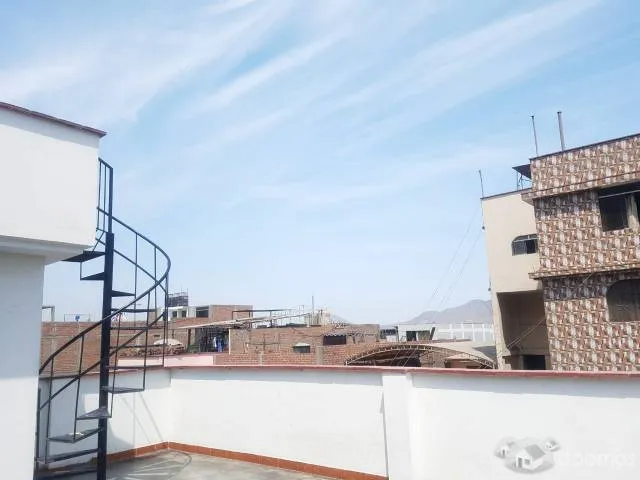 REMATO CASA MAS LOCAL COMERCIAL, DE 11 DORMITORIOS, 4 BAÑOS CERCA A ESTACIÓN JARDINES — foto 5