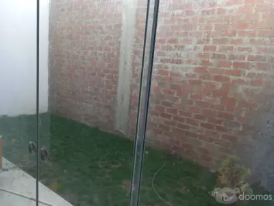 VENTA DE CASA DE 2 PISOS NUEVA DE OCACION